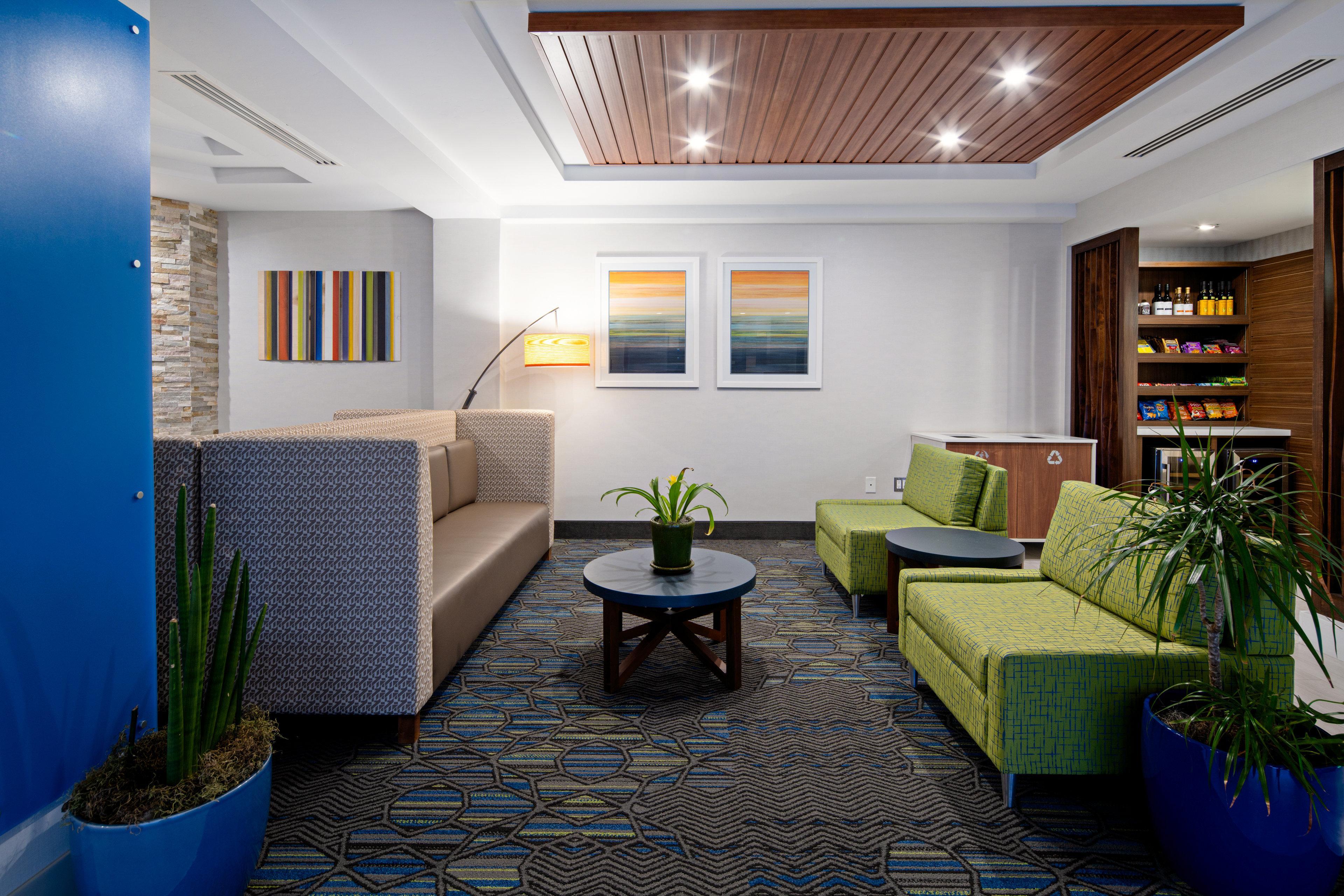 Holiday Inn Express Hotel & Suites Atascadero By Ihg Екстериор снимка